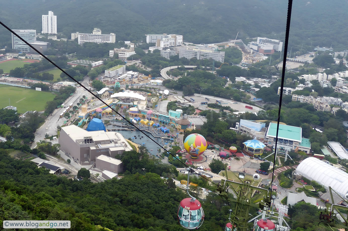 Ocean Park - Cable Car To the Fun Park